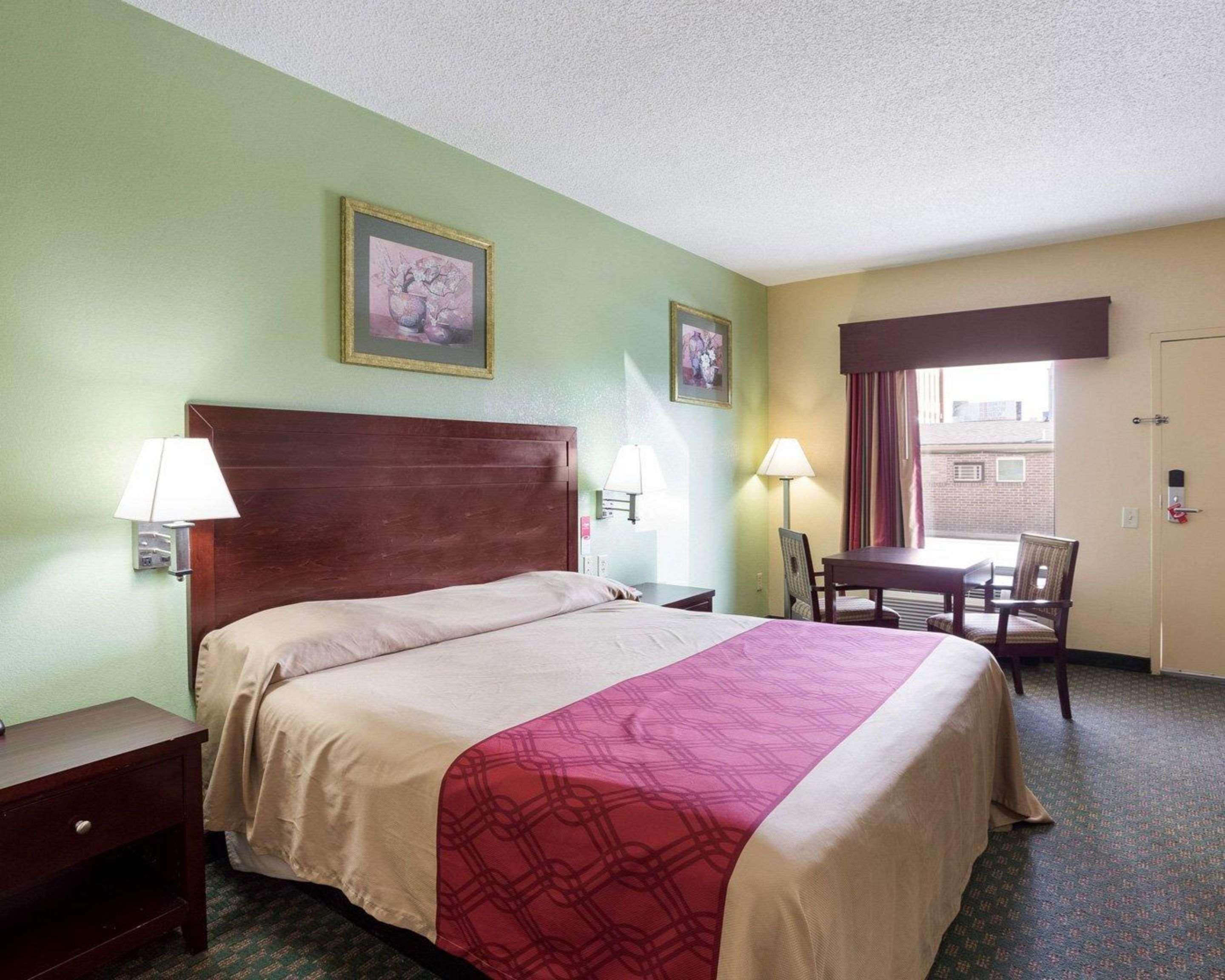 Rodeway Inn & Suites New Orleans Exteriör bild