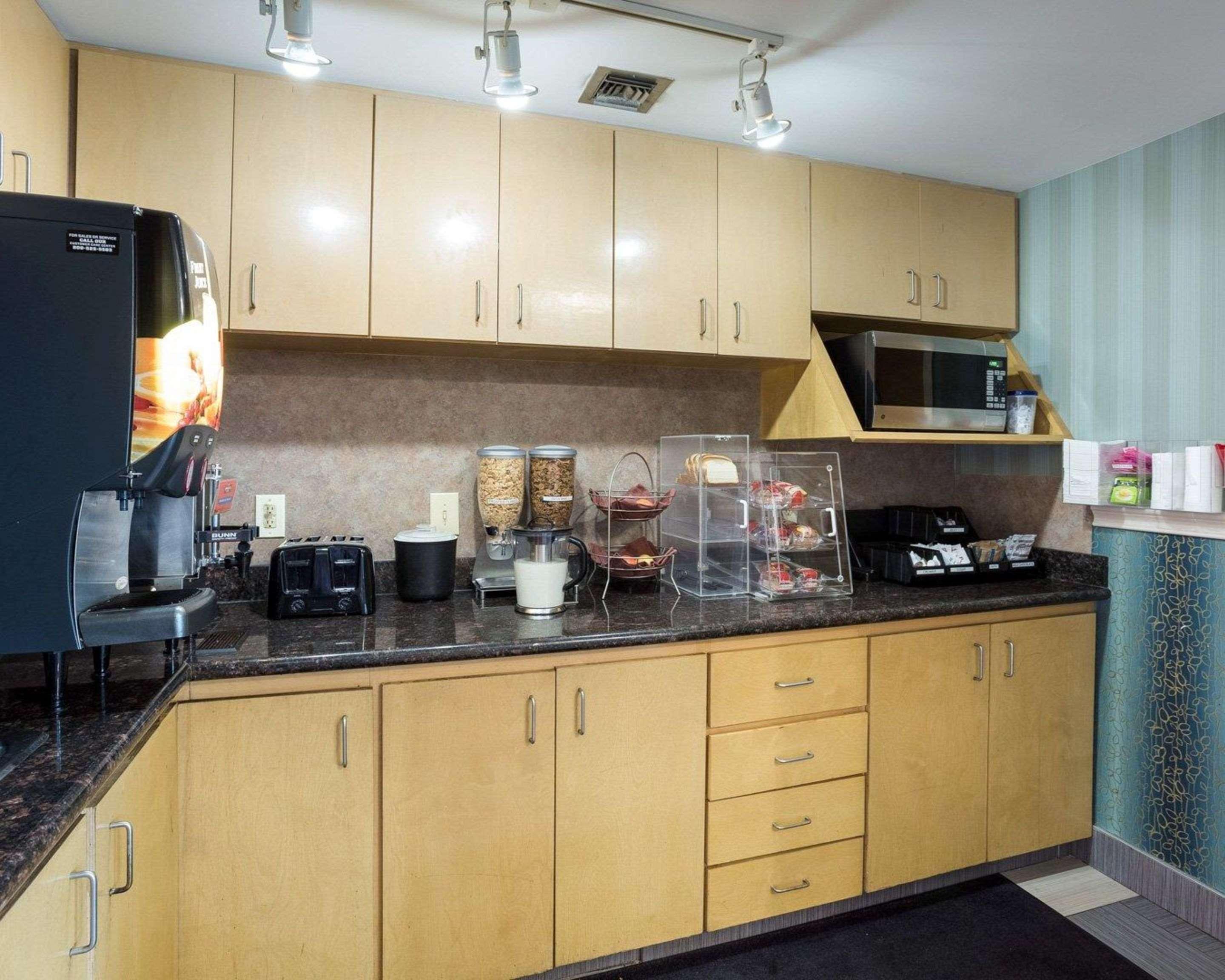 Rodeway Inn & Suites New Orleans Exteriör bild
